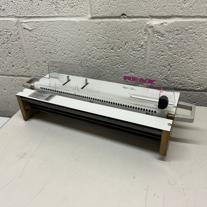 Load image into Gallery viewer, Pre-owned Renz DTP340M/A 0.2475” Oval-Hole Coil Spiral Punch Tool Die