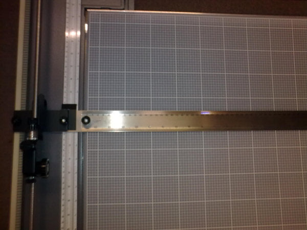 Load image into Gallery viewer, Rotobord 75 Drawing Board Planner For Desk or Table
