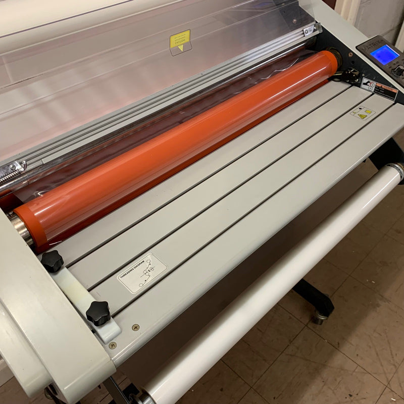 Load image into Gallery viewer, Pre-owned Matrix Duo 650 Roll Laminator Including Stand
