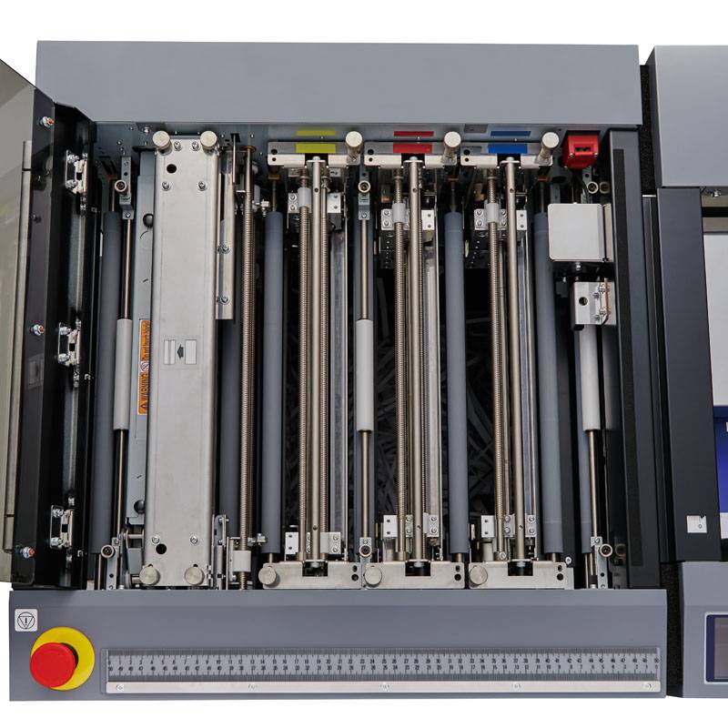 Load image into Gallery viewer, Duplo DC-618 Automatic Slitter Cutter Creaser