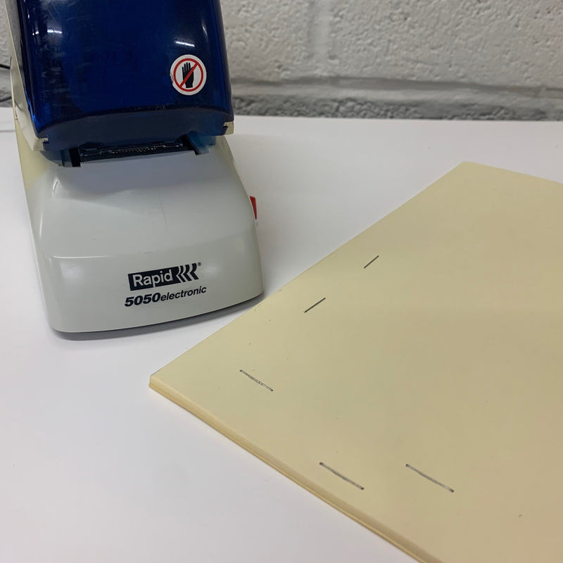 Load image into Gallery viewer, Pre-owned Rapid 5050e Electronic Flat-Clinch Stapler
