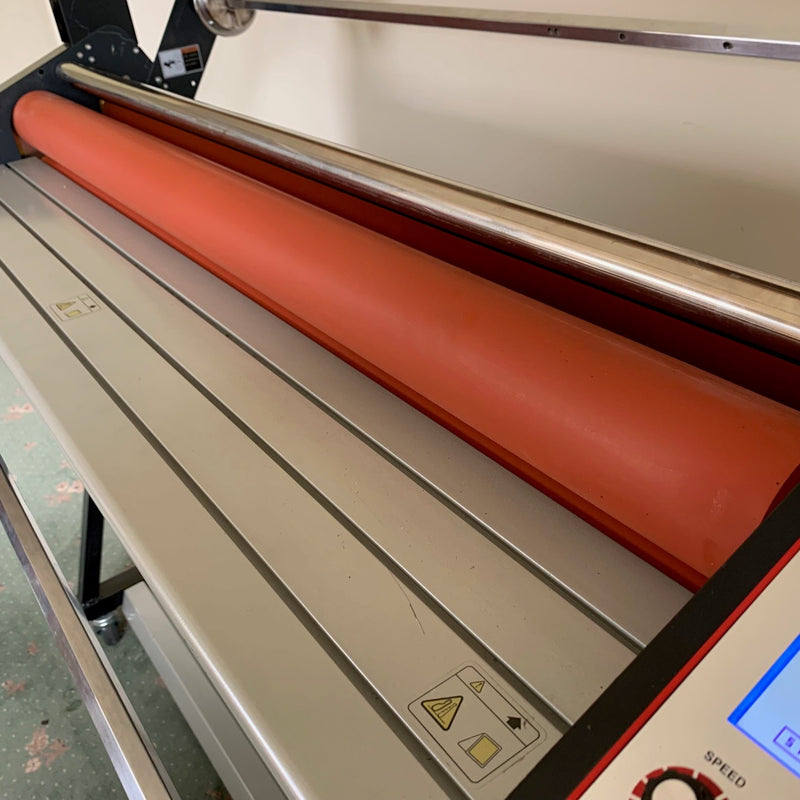 Load image into Gallery viewer, Pre-owned Linea DH1100 Roll-Fed Wide-Format Laminator & Encapsulator