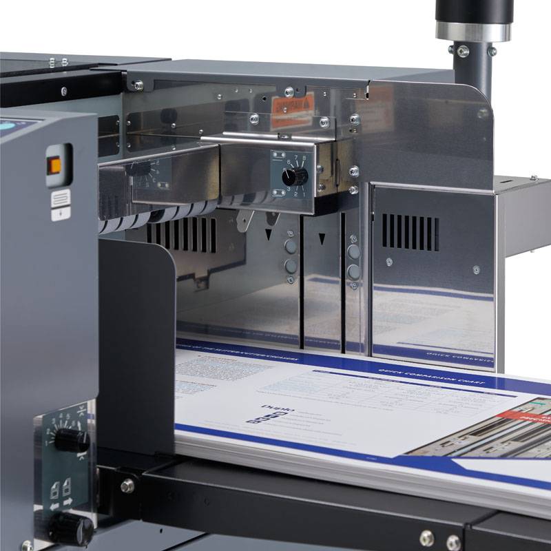 Load image into Gallery viewer, Duplo DC-618 Automatic Slitter Cutter Creaser