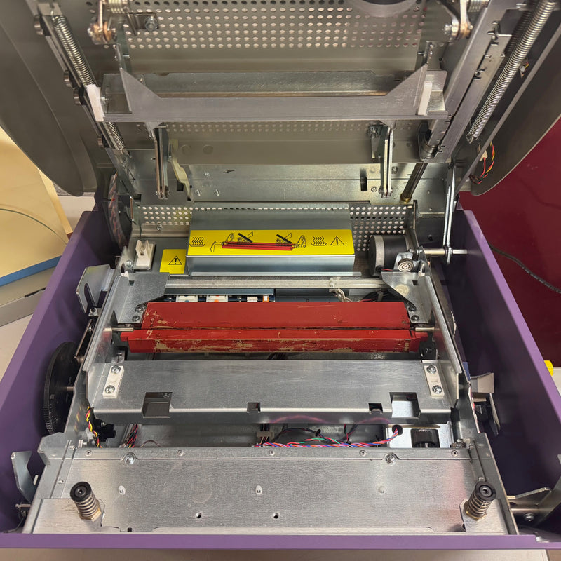 Load image into Gallery viewer, Pre-owned Powis Fastback 20 Document Binding Machine