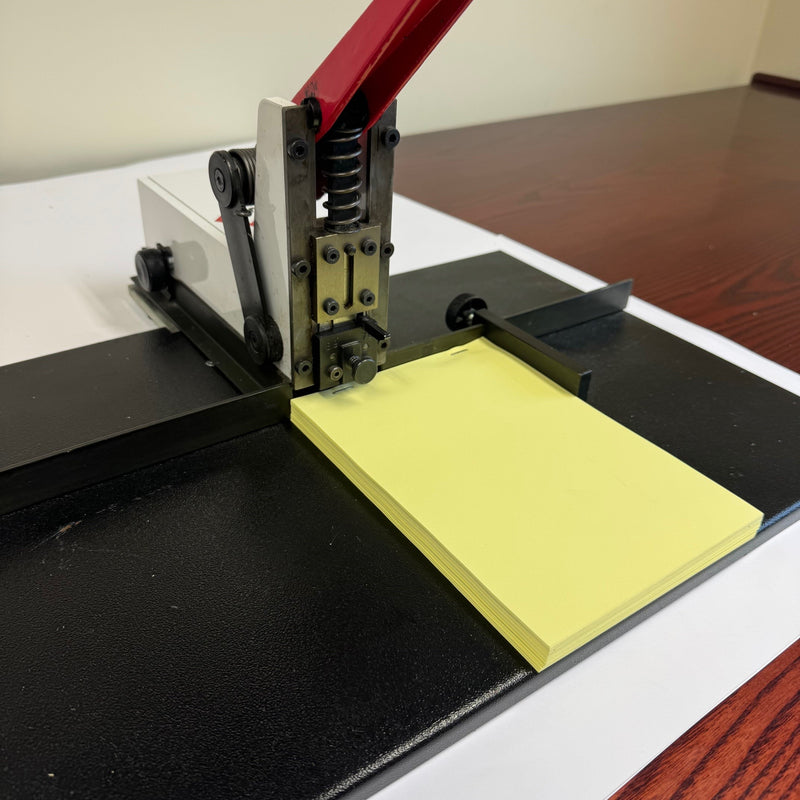 Load image into Gallery viewer, Pre-owned Stago H18T Heavy-Duty Manual Stapler