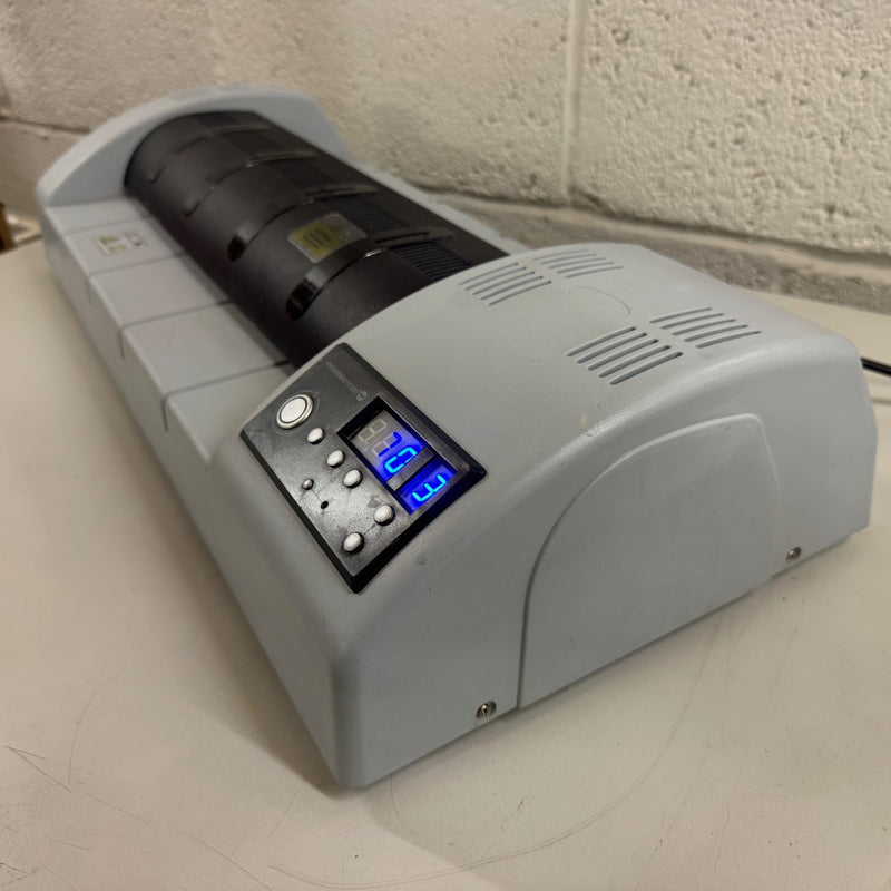 Load image into Gallery viewer, Pre-owned PHS 450 A2 & Multi-Quantity Pouch Laminator
