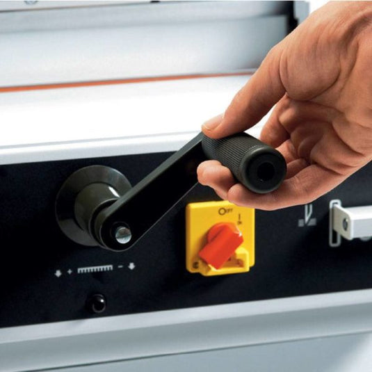 Manual back-fence hand crank on 4315 guillotine