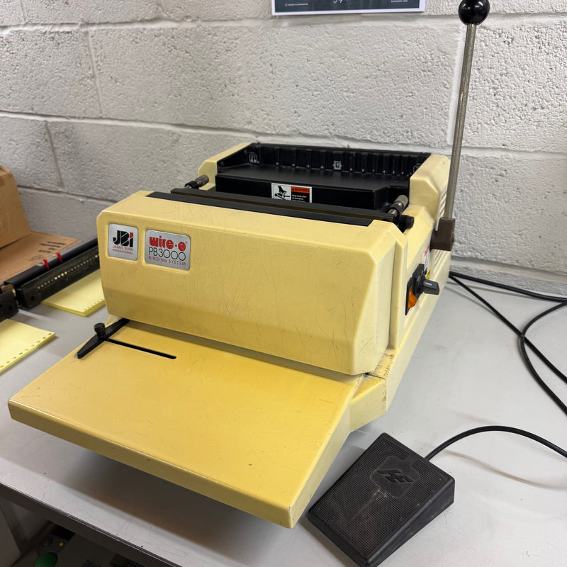 Load image into Gallery viewer, Second-hand James Burn PB3000 Wire-O Binding Punch With 3:1 & 2:1 Wire Tool Dies