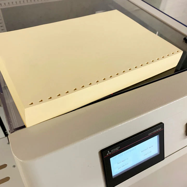 Load image into Gallery viewer, Like New, Used Renz AP300 Compact Wire Binding Punch With 2 Tools