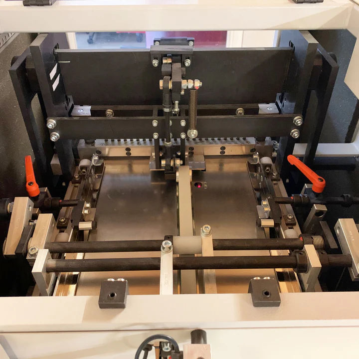 Load image into Gallery viewer, Like New, Used Renz AP300 Compact Wire Binding Punch With 2 Tools