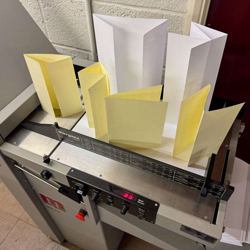Load image into Gallery viewer, Pre-owned Morgana Major Suction-Fed Folder Machine