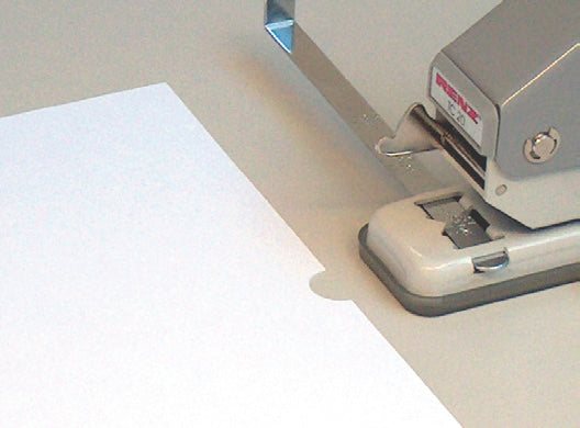 Load image into Gallery viewer, Renz TC 20 Calendar Thumb Cut Punch
