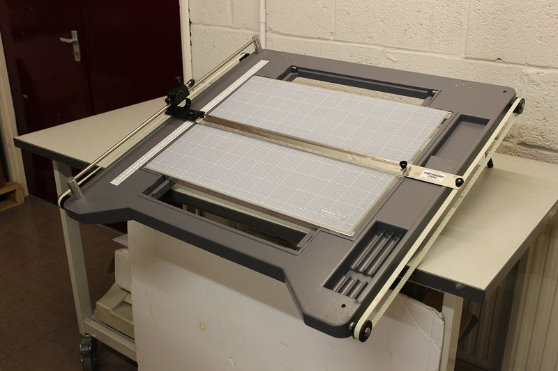 Load image into Gallery viewer, Rotobord 75 Drawing Board Planner For Desk or Table