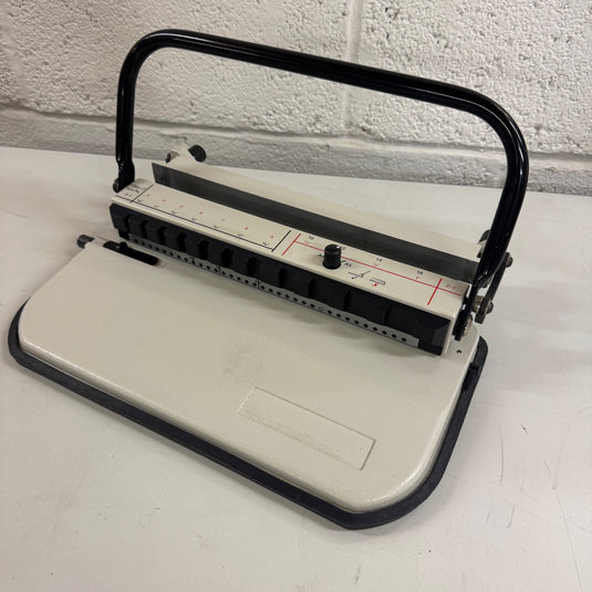 Ex-demo James Burn PB34 3:1 Wire Punch & Closer