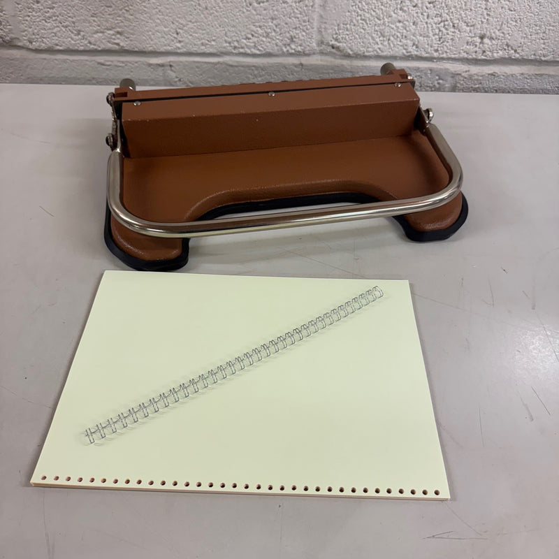 Load image into Gallery viewer, Ex-demo, Vintage, James Burn HC33 Manual Wire-O Bind Closer