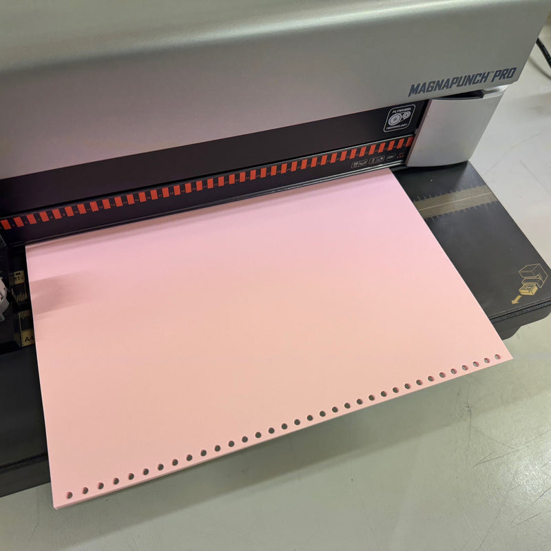 Load image into Gallery viewer, Pre-owned Magnapunch-Pro GBC Punch Including 3:1 Wire Punch