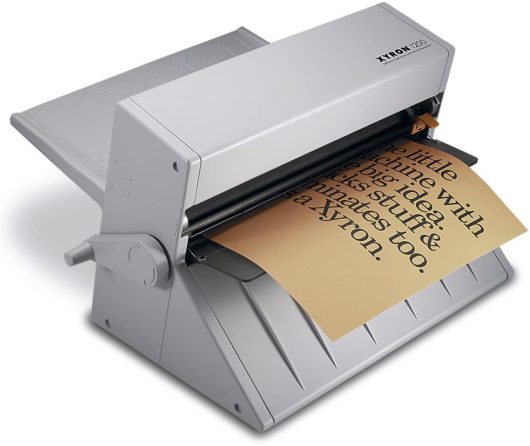 Load image into Gallery viewer, Xyron 1200 DL1101-100 Clear Double Laminate Cold Refill Cartridge