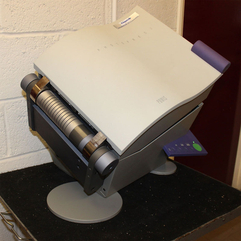 Load image into Gallery viewer, Ex-demo Powis PHP PhotoPress Flat-Book Binding Machine