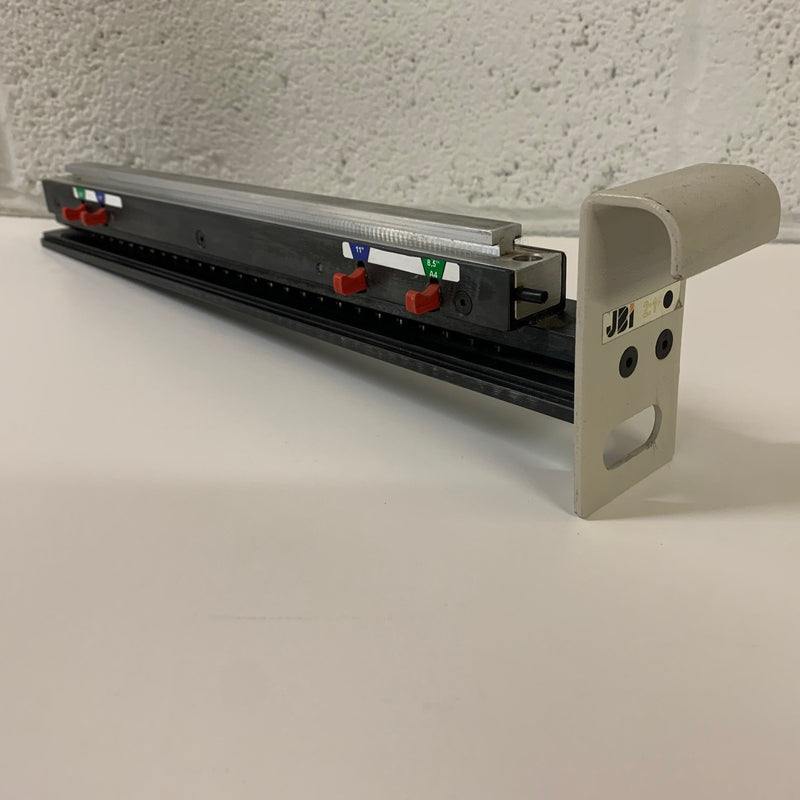 Load image into Gallery viewer, Pre-owned James Burn PB3300 2:1 Round-Hole Wire Punch Tool