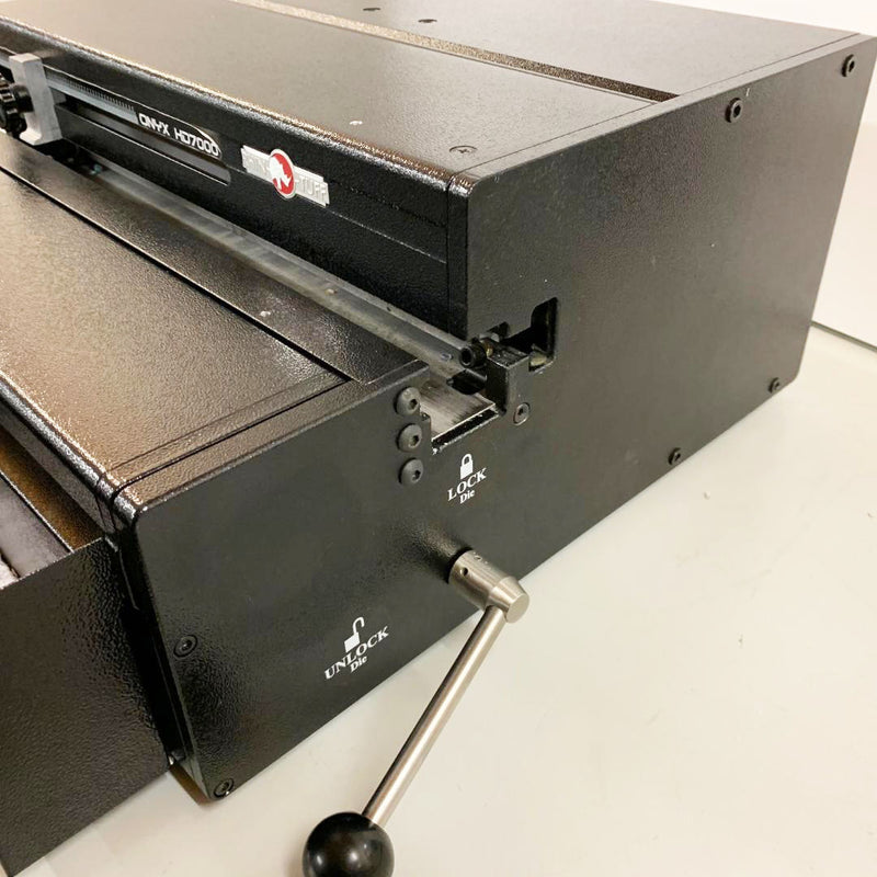 Load image into Gallery viewer, Pre-owned Onyx Rhinotuff HD7000 Binding Punch