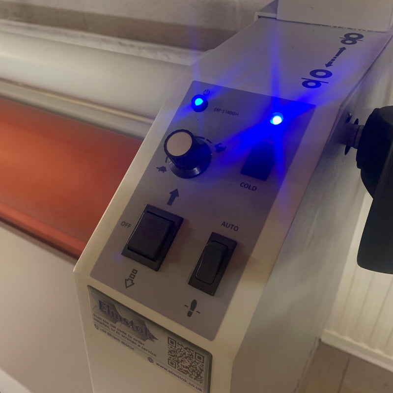 Load image into Gallery viewer, Lightly Used Easymount Sign S1400H Single-Hot Roller Laminator
