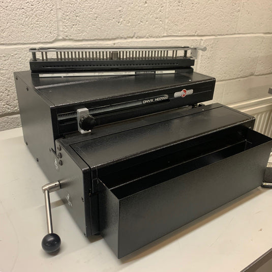 Pre-owned Onyx Rhinotuff HD7000 Calendar Binding Punch & Closer