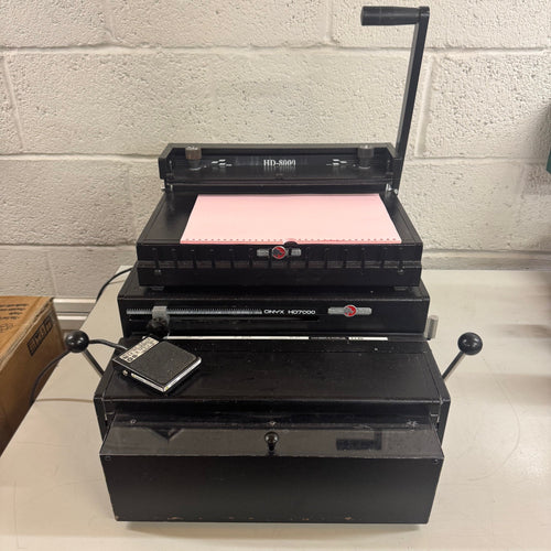 Pre-owned Onyx Rhinotuff HD7000 Calendar Binding Punch & HD8000 Closer