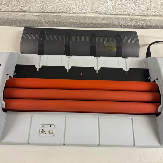 Pre-owned PHS 450 A2 & Multi-Quantity Pouch Laminator