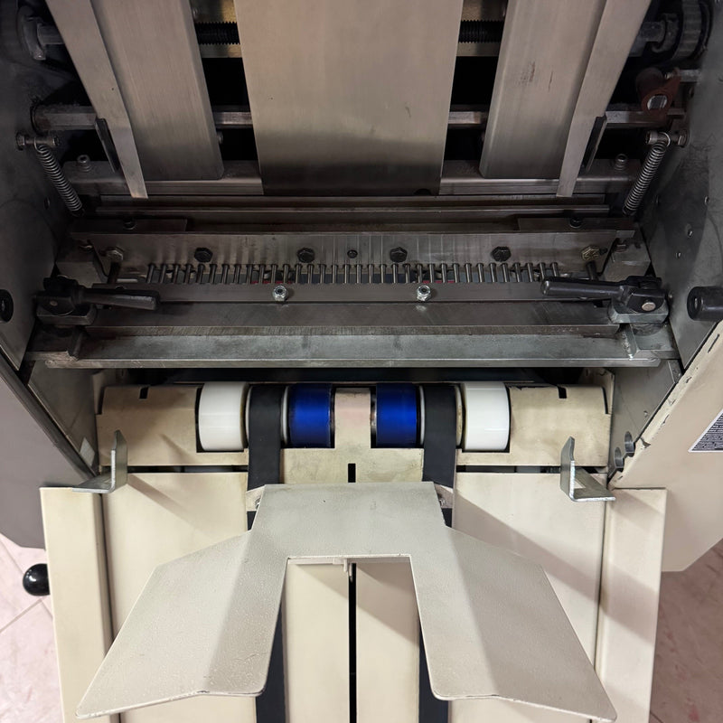 Load image into Gallery viewer, Refurbished, Used GBC AP2 Automatic Wire-O Binding Punch With 2 Tools
