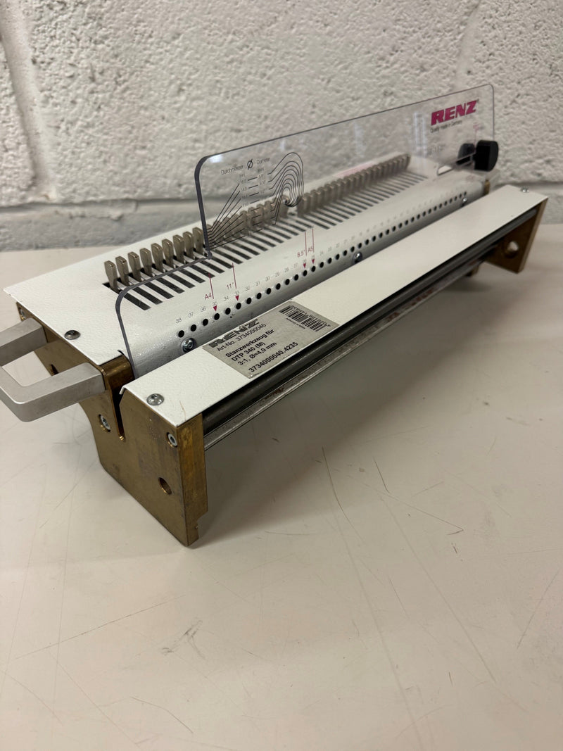 Load image into Gallery viewer, Pre-owned Renz DTP340M Punch With 3:1 Wire Tool Die
