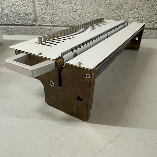 Used Renz DTP 340A 2:1 Round-Hole Wire Punch Tool