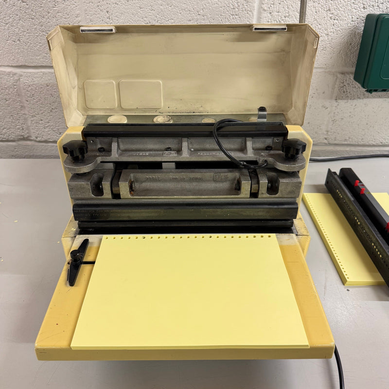 Load image into Gallery viewer, Second-hand James Burn PB3000 Wire-O Binding Punch With 3:1 &amp; 2:1 Wire Tool Dies
