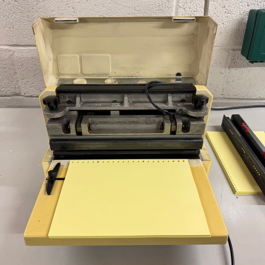 Second-hand James Burn PB3000 Wire-O Binding Punch With 3:1 & 2:1 Wire Tool Dies