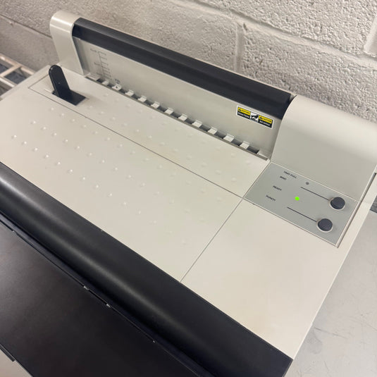 Ex-demo, Used, GBC Surebind System 2 Pro Electric Strip Punch & Closer