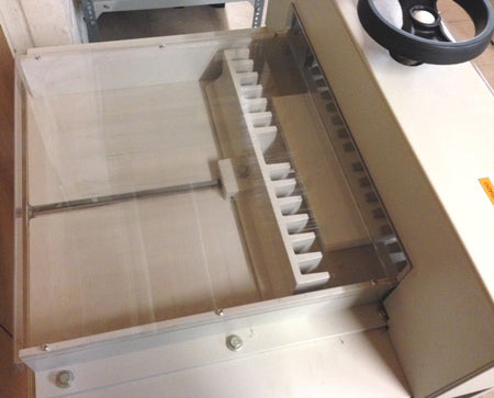 Load image into Gallery viewer, Ex-local Authority IDEAL 4700 Manual Desktop Paper Guillotine
