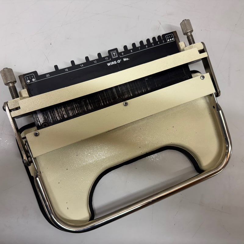 Load image into Gallery viewer, Pre-owned ElmPro -JBI High-Capacity Manual Wire Bind Closer Finisher JBI-HC
