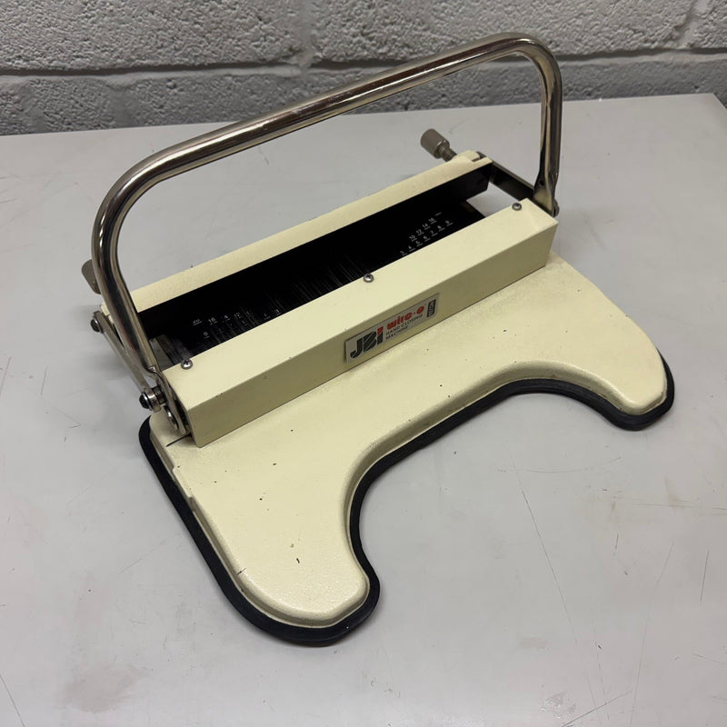 Load image into Gallery viewer, Pre-owned ElmPro -JBI High-Capacity Manual Wire Bind Closer Finisher JBI-HC
