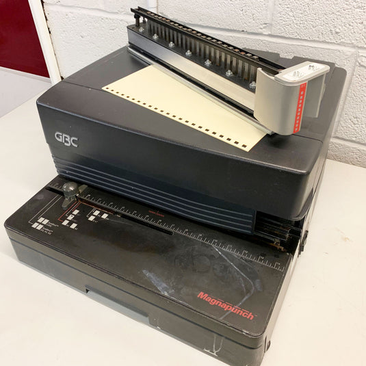 Pre-owned GBC Magnapunch 1.0 2:1 Wire Square Punch Tool 7707131